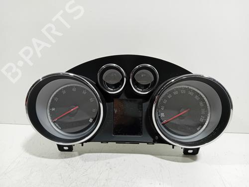 Used Instrument cluster OPEL MERIVA B MPV (S10) 1.4 (75) (140 hp) 16777719