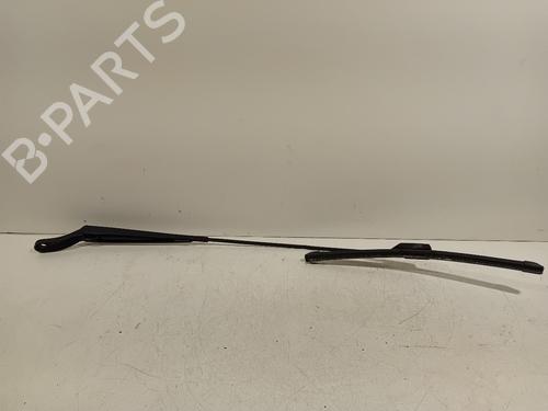 Used Front windshield wiper arm Front windshield wiper arm PEUGEOT 208 I (CA_, CC_) 1.4 VTi (95 hp) 18068247 18068247