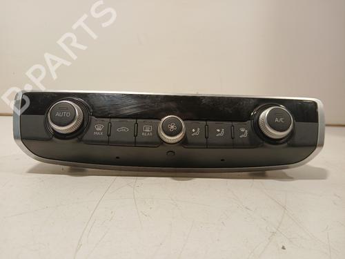 Used Climate control Climate control 24467886 24467886