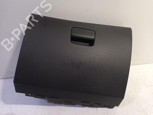 Glove box MERCEDES-BENZ GLA-CLASS (X156) GLA 200 (156.943) (156 hp) 18072414