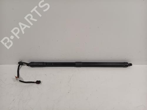 Used Tailgate lift support VOLVO XC60 II (246) T6 Plug-In Hybrid AWD (349 hp) 31018131