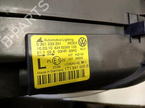 Left headlight VW TOURAN (1T1, 1T2) 1.4 TSI | BP31261637C28 
