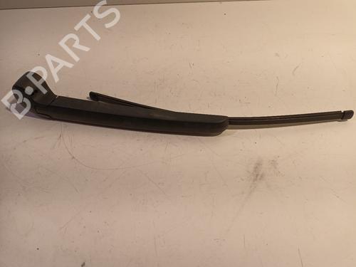 Used Rear windshield wiper arm AUDI A1 (8X1, 8XK) 1.2 TFSI (86 hp) 16772940