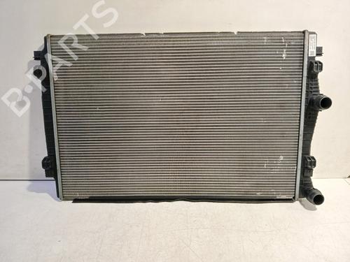 Used Water radiator Water radiator AUDI A3 Sportback (8VA, 8VF) 1.4 TFSI e-tron (150 hp) 33268141 33268141