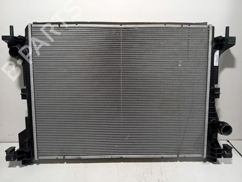Used Water radiator Water radiator 36811967 36811967