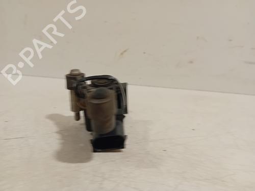 Headlight adjuster motor JAGUAR XE (X760) 2.0 D | BP25379437E19