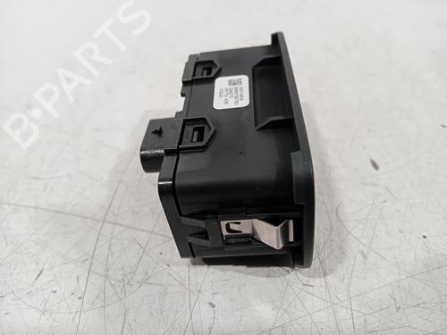 Switch POLESTAR POLESTAR 2 (534) EV | BP23061939I30 - Image 3