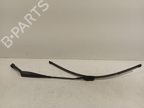 Used Front windshield wiper arm NISSAN PULSAR Hatchback (C13) 1.6 DIG-T (190 hp) 17566413