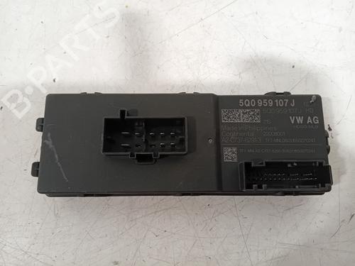 Used Control unit Control unit SKODA SUPERB III (3V3) 2.0 TDI (190 hp) 40266260 40266260