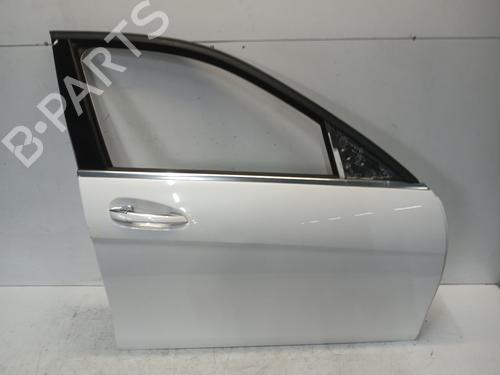 Used Right front door Right front door MERCEDES-BENZ C-CLASS (W204) C 63 AMG (204.077) (487 hp) 40293460 40293460