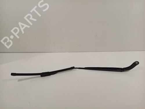Front windshield wiper arm RENAULT MEGANE IV Grandtour (K9A/M/N_) 1.5 dCi 110 | BP24467955C143