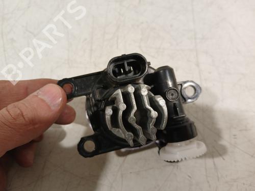 Left front fog light VOLVO XC40 (536) T5 Plug-in Hybrid | BP33607807C30 - Image 3