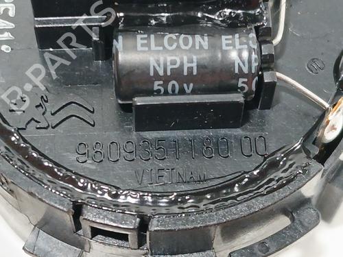 Speaker DS DS 3 / DS 3 CROSSBACK (UR_, UC_, UJ_) 1.2 PureTech 130 (URHNSS) | BP29918477E2