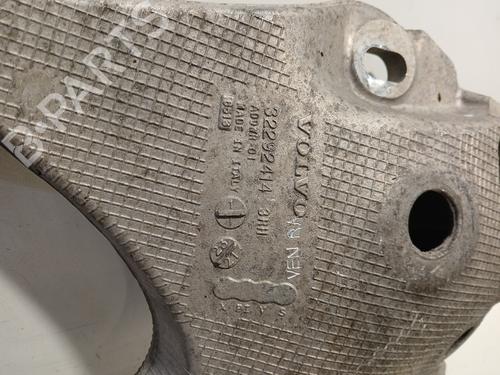 Brazo Suspension trasero derecho VOLVO XC60 II (246) T6 Plug-In Hybrid AWD | BP30877530M15