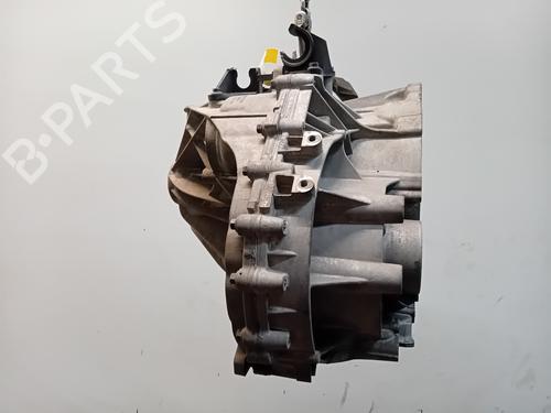 Gearbox VOLVO V40 Hatchback (525) D4 | BP30152656M3 