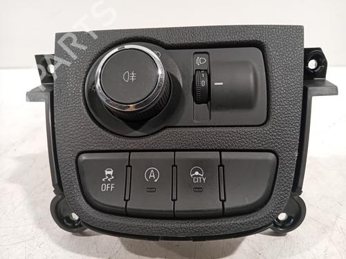 Used Headlight switch Headlight switch 21384096 21384096