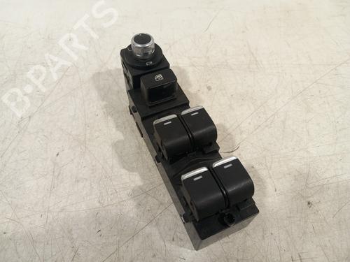 switch-mazda-6-estate-gj-gl-2012-38467982 main image