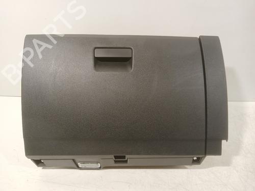 Used Glove box Glove box SEAT ARONA (KJ7, KJP) 1.0 TSI (116 hp) 40049565 40049565