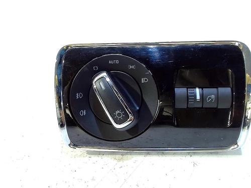 Used Headlight switch Headlight switch 8200257 8200257