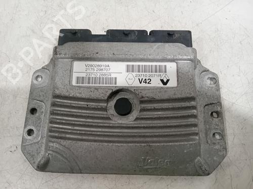 Used Engine control unit (ECU) RENAULT CLIO IV (BH_) 1.2 16V (73 hp) 21662574