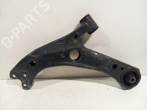 Used Left front suspension arm Left front suspension arm SUZUKI SWACE (AMZ_) 1.8 Hybrid (122 hp) 33610105 33610105
