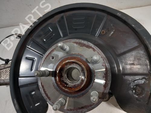 Right front steering knuckle TESLA MODEL S (5YJS) 100D AWD | BP38318439M26 - Image 2