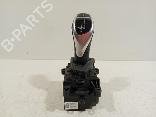 Używane Gałka zmiany biegów BMW 3 Touring (F31) 330 d (258 hp) 24536091
