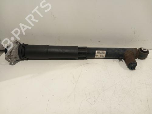 Used Right rear shock absorber SEAT LEON (5F1) 1.4 TSI (150 hp) 31371209