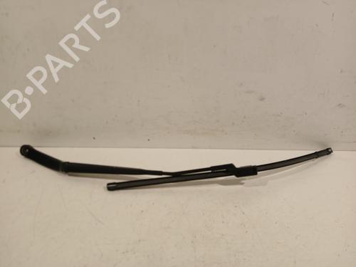 Used Front windshield wiper arm FIAT TIPO Estate (356_, 357_) 1.4 (356WXF1B) (120 hp) 29169460