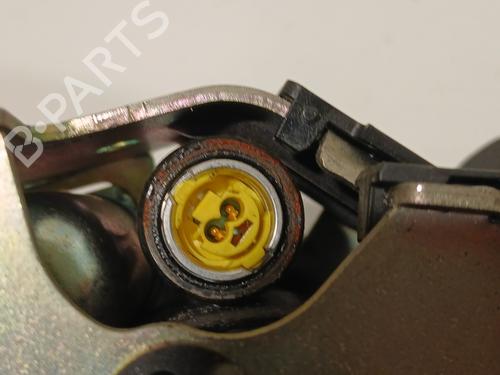 Used Rear center seatbelt VOLVO S60 III (224) T5 (250 hp) 29918570