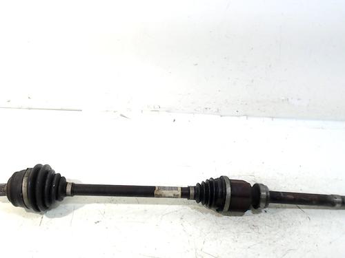 Used Right front driveshaft PEUGEOT 308 II (LB_, LP_, LW_, LH_, L3_) 1.6 BlueHDi 120 (120 hp) 7035803