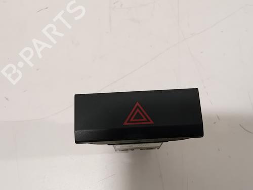 Comutador / Botão 4 piscas SEAT ATECA (KH7, KHP) 1.5 TSI (150 hp) 31148009