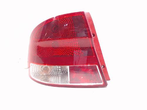 Used Left taillight CHEVROLET AVEO / KALOS Saloon (T200) 1.4 (94 hp) 2811652