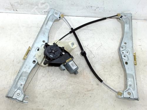 Used Front right window mechanism Front right window mechanism 10669975 10669975