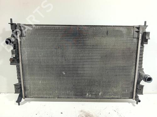 Used Water radiator Water radiator 15131230 15131230