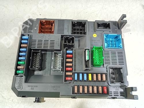 Fuse box PEUGEOT 208 I (CA_, CC_) 1.4 VTi (95 hp) 18051786