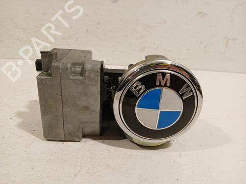 Used Camera Camera 28605632 28605632