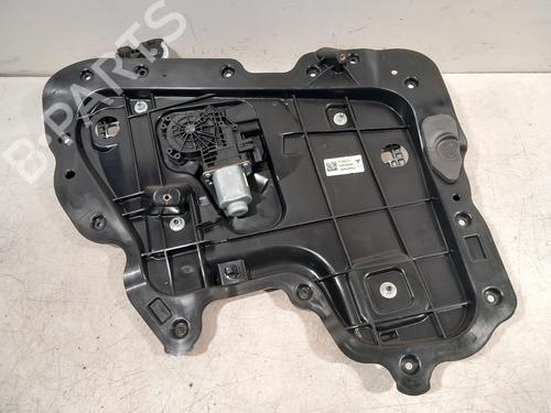 rudehejsemekanisme-venstre-bagtil-tesla-model-3-5yj3-2017-38468215 main image