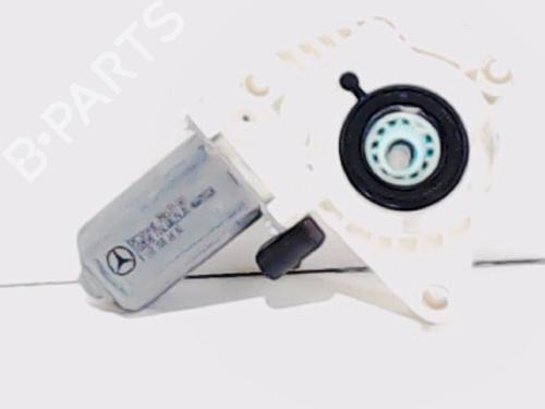 Used Right front window motor MERCEDES-BENZ A-CLASS (W169) A 170 (169.032, 169.332) (116 hp) 907799