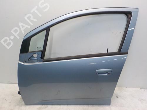 Used Left front door Left front door 37241469 37241469