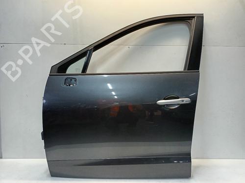 Used Left front door RENAULT GRAND SCÉNIC III (JZ0/1_) 1.4 16V (JZ0F) (131 hp) 29900288