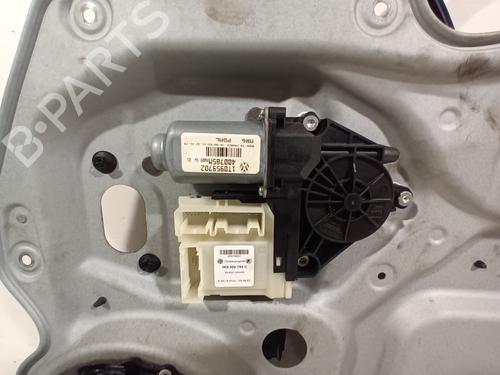 Front right window mechanism VW TOURAN (1T1, 1T2) 1.6 FSI | BP15541762C23 