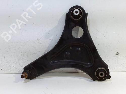 Used Left front suspension arm RENAULT TWINGO III (BCM_, BCA_) 1.0 SCe 70 (71 hp) 8008164