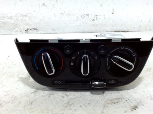 Used Climate control Climate control 10082941 10082941