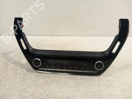 AC-Styringsenhed/Manøvreenhed AC-Styringsenhed/Manøvreenhed SUZUKI SWACE (AMZ_) 1.8 Hybrid (122 hp) 33661227 33661227