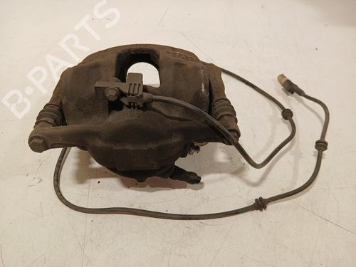 Used Right front brake caliper MERCEDES-BENZ CLA Coupe (C117) CLA 180 (117.342) (122 hp) 25220309