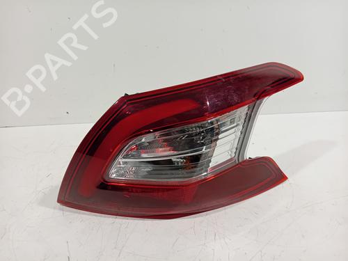 Used Right taillight PEUGEOT 308 II (LB_, LP_, LW_, LH_, L3_) 1.2 THP 130 (131 hp) 31129243