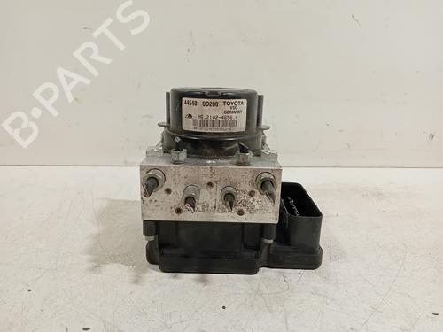 ABS pump TOYOTA YARIS (_P13_) 1.0 (KSP130_, KSP130) | BP20937973M43 