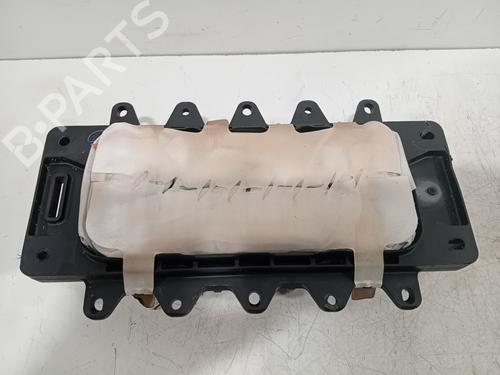 passenger-airbag-mercedes-benz-a-class-w177-2018-33661343 main image