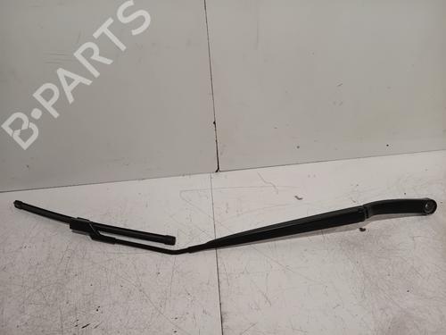 Used Front windshield wiper arm FIAT TIPO Estate (356_, 357_) 1.5 T4 Hybrid (131 hp) 25777419